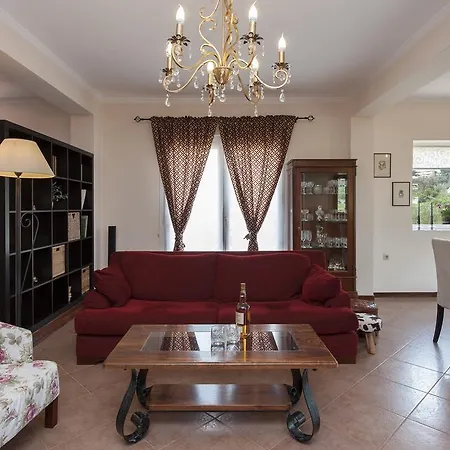 Villa Dionysia