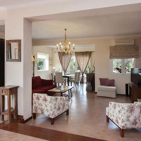 Dionisia Vilă Dassia (Corfu)