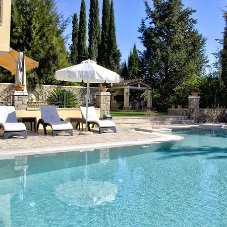 Dionisia Vilă Dassia (Corfu)